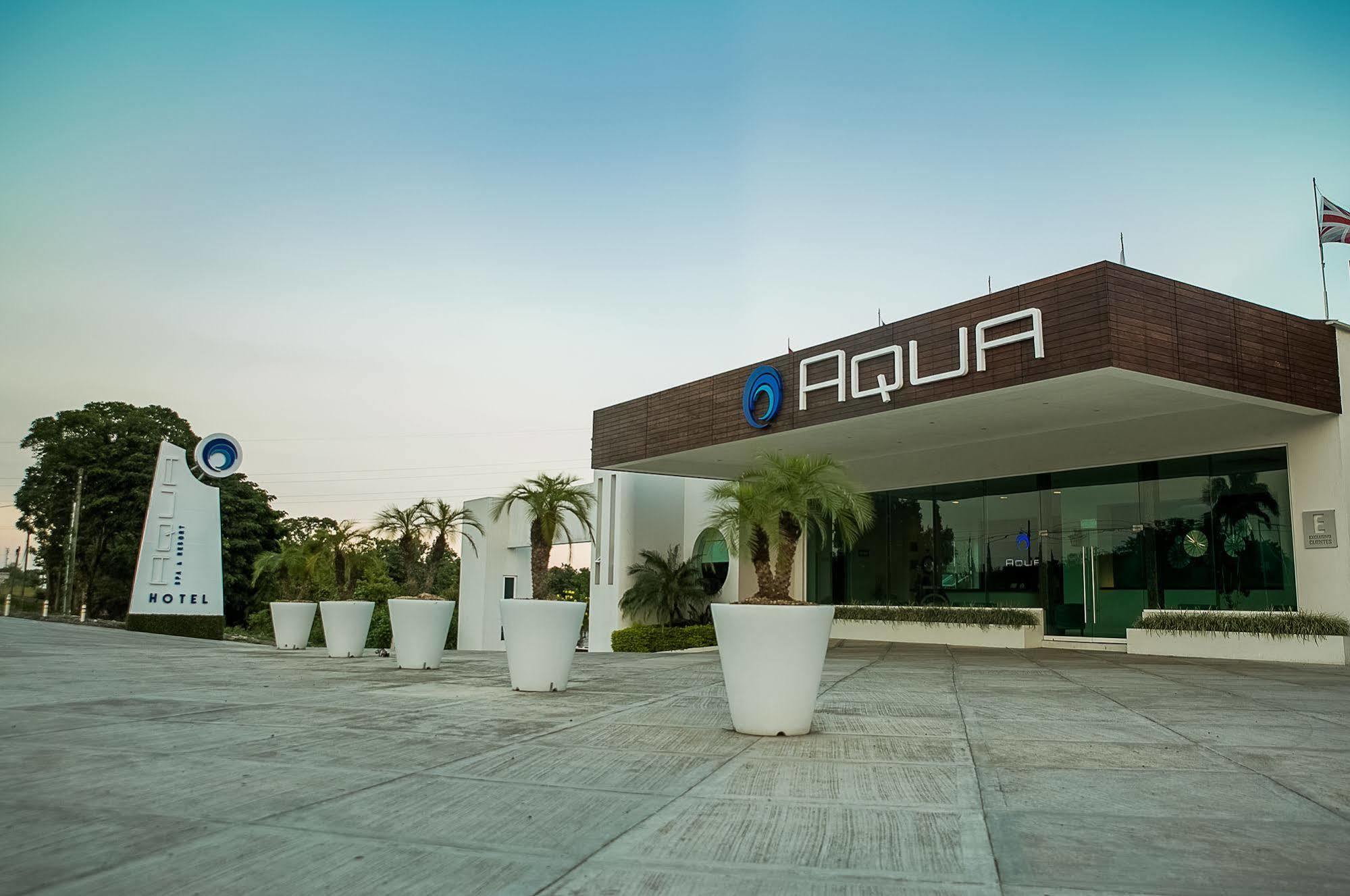 Hotel Aqua Spa & Resort Martínez de La Torre Exteriör bild